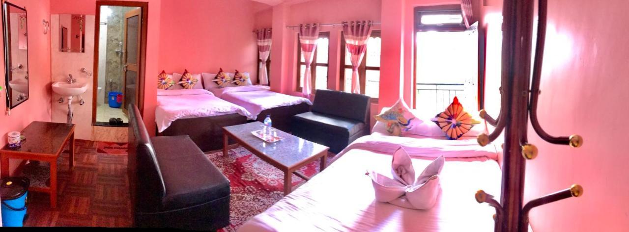 Shristi Hotel & Lodge バンディプール エクステリア 写真